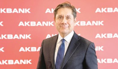 En büyük banka olmak için yola çıktıklarını söyleyen Akbank Genel Müdürü Kaan Gür: Zorunlu karşılığa faiz kredi iştahını artırır