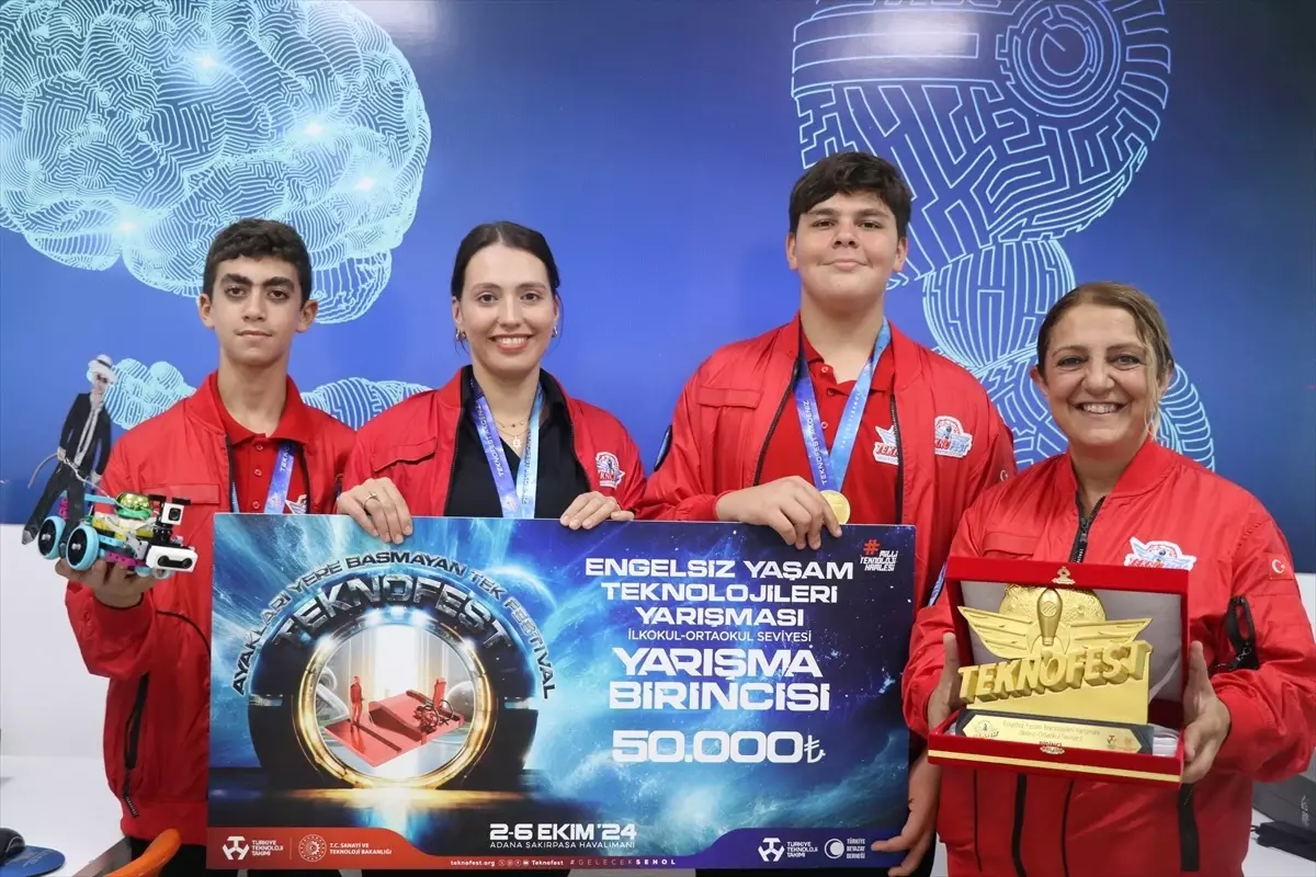 Ortaokul öğrencileri, geliştirdikleri “robot köpek”le görme engellilerin yaşamını kolaylaştırmayı hedefliyor