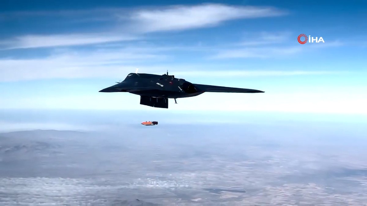 ANKA-3’ten 20 bin feet yükseklikten 180 knot hızla atış