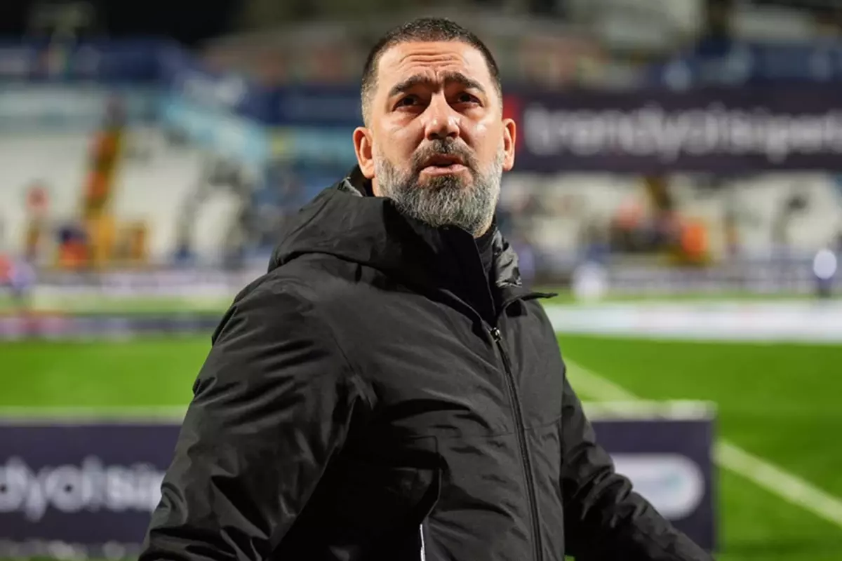 Arda Turan’ın geleceğiyle ilgili futbolcusundan kafa karıştıran açıklama
